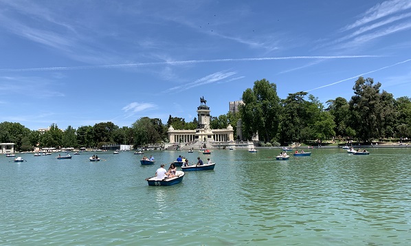 Buen Retiro Park. El Retiro Park Madrid